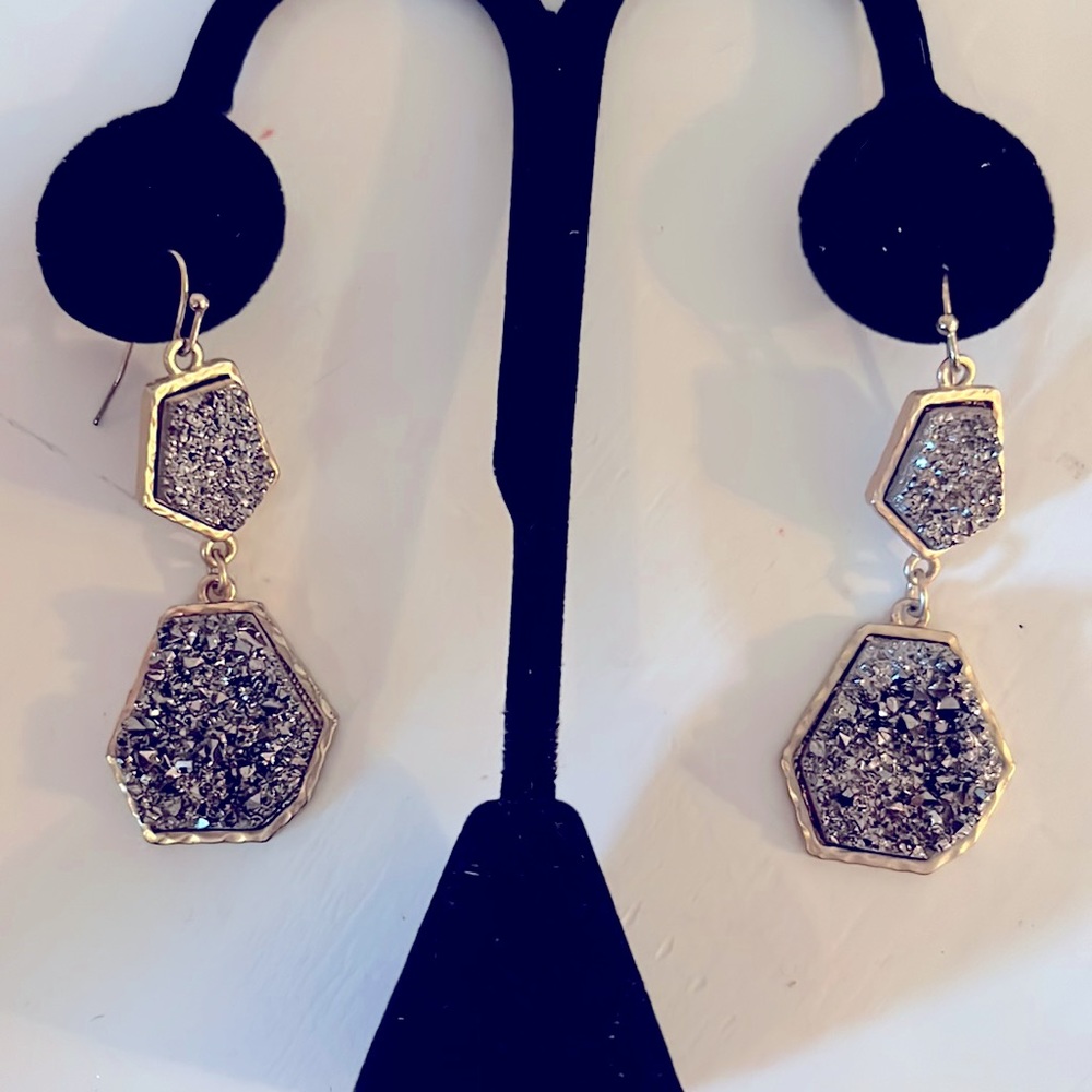 Druzy and gold earrings